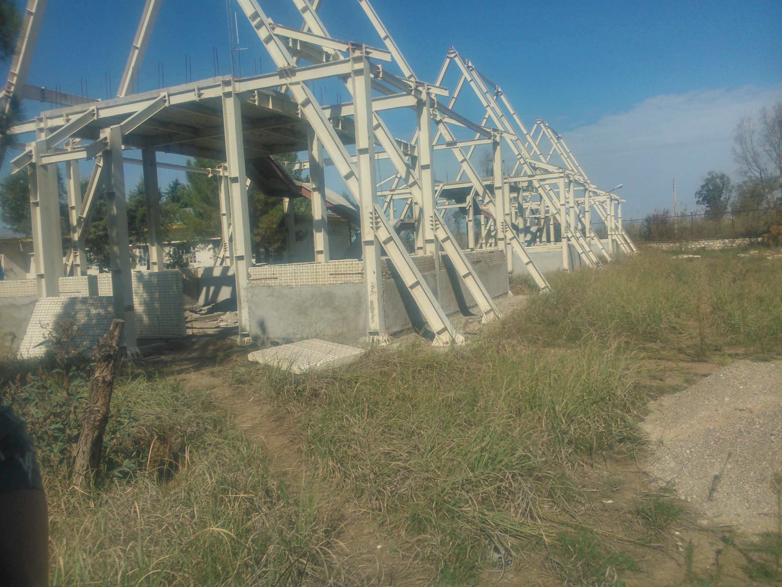 Construction of comfort and entertainment suites on Ashurade Island