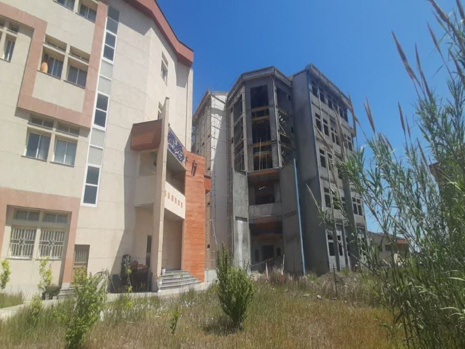 Construction of the professors’ building of Mazandaran University