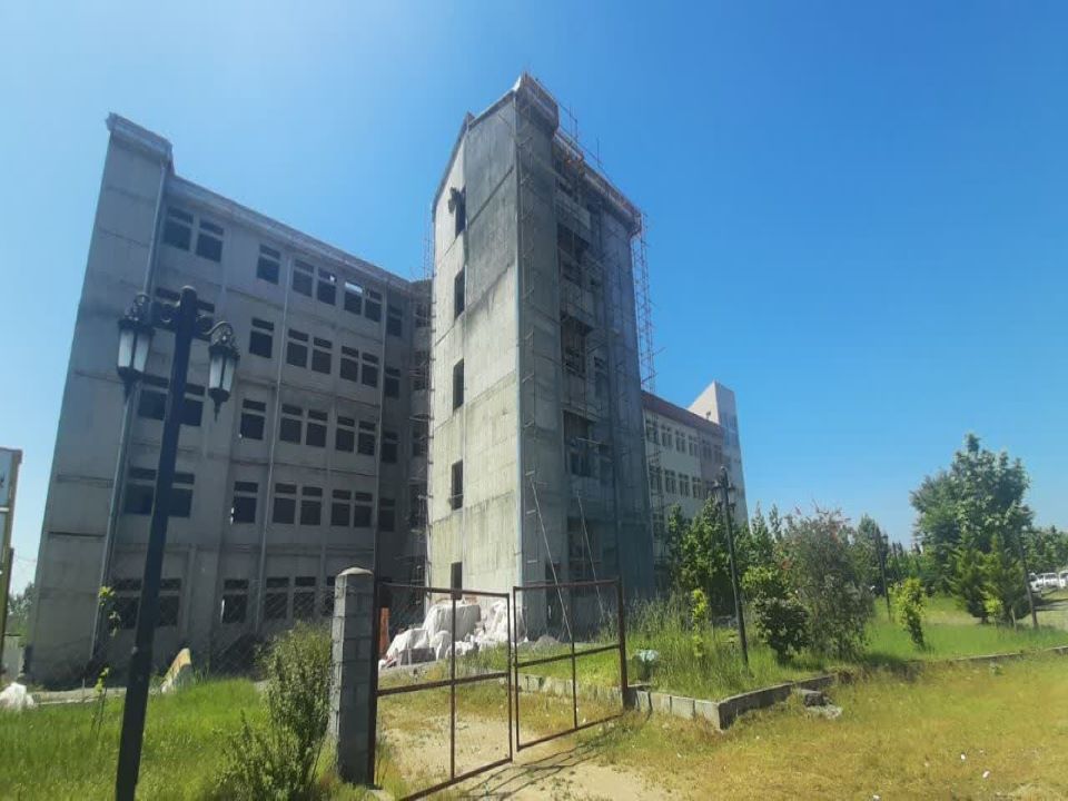 Construction of the professors’ building of Mazandaran University